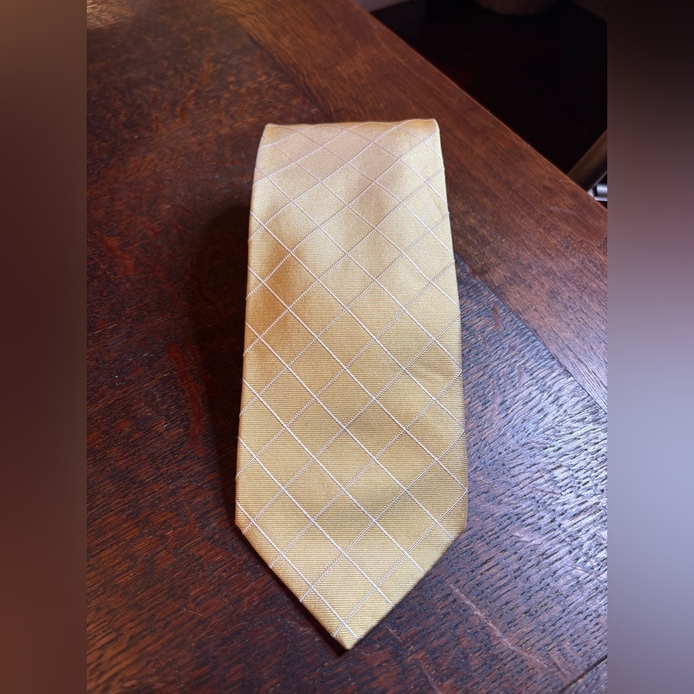 Ermenegildo Zegna 100% Silk Golden Yellow Diamond Pattern Tie